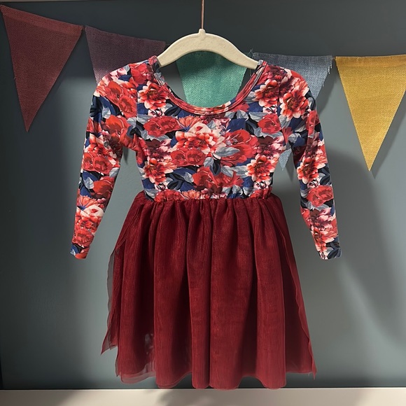 LOLA & TAYLOR LONG SLEEVE PARKER DRESS - Picture 1 of 3